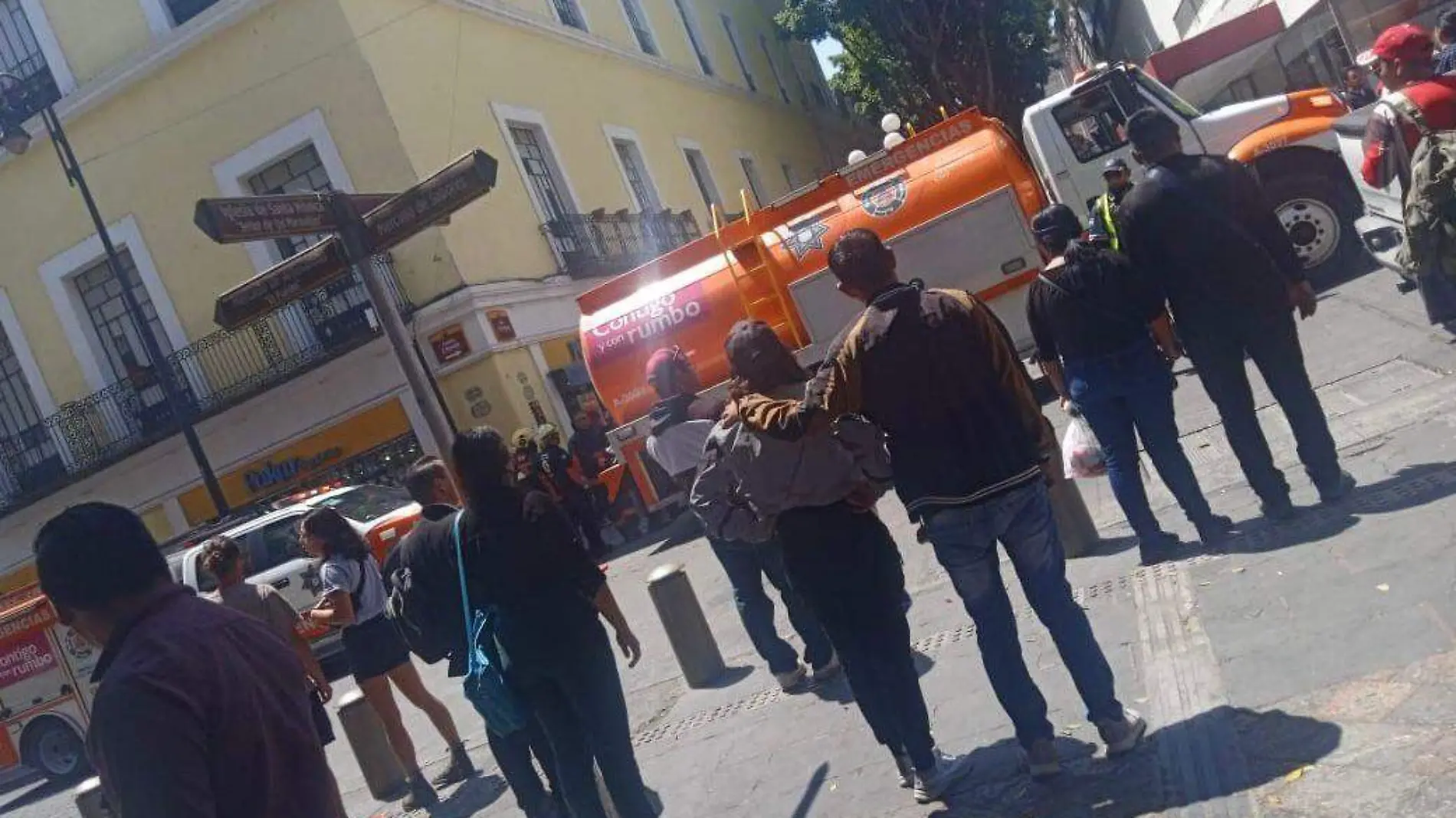 Incendio menor en taquería se registra en Centro Histórico